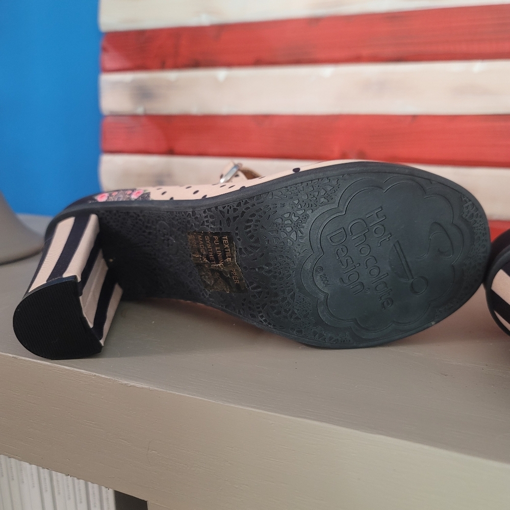 Hot Chocolate Design Chocolaticas High Heels Doris Women's Mary Jane Pump (38) - Picture 7 of 12